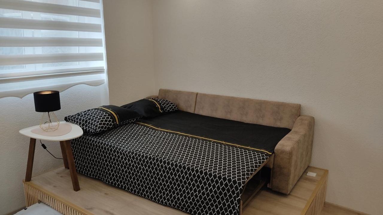 Studio Apartment - A Bit Of Joy ซาราเยโว ภายนอก รูปภาพ
