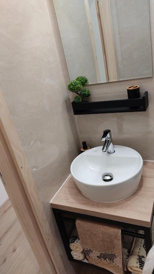 Studio Apartment - A Bit Of Joy ซาราเยโว ภายนอก รูปภาพ