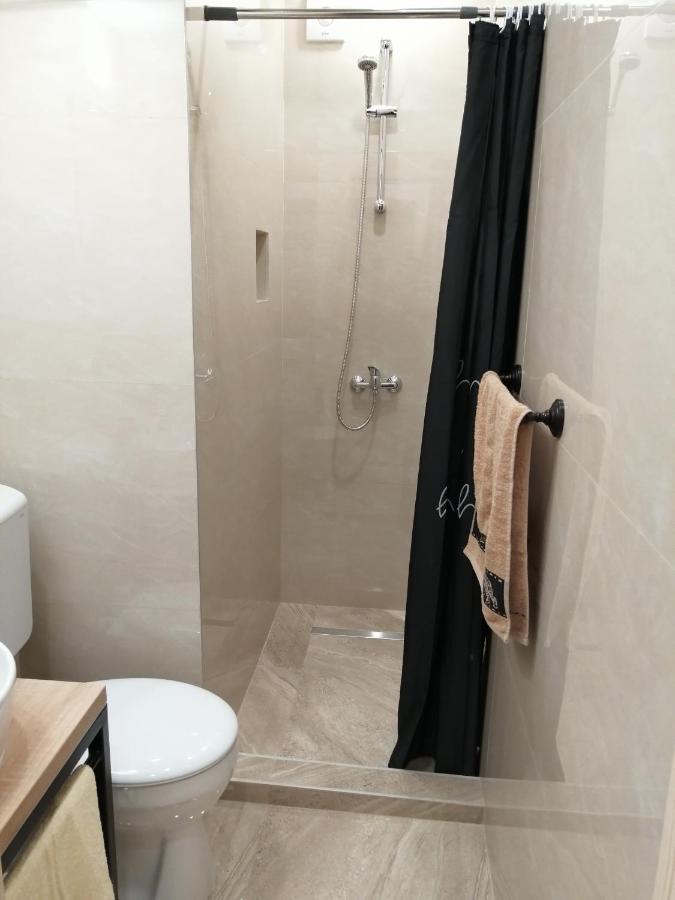 Studio Apartment - A Bit Of Joy ซาราเยโว ภายนอก รูปภาพ