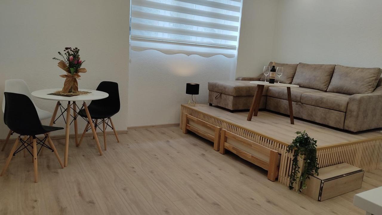 Studio Apartment - A Bit Of Joy ซาราเยโว ภายนอก รูปภาพ